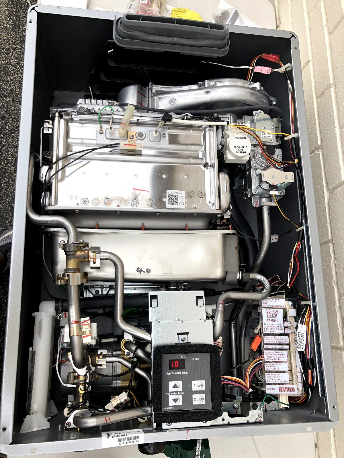 Rinnai RU199eP Water Heater WITH Dings, Power Tested, See Pictures
