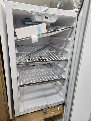 EdgeStar RP401MED 20 "Medical Refrigerator- NEW MAKES BUT KNOCKING SOUND AS-IS