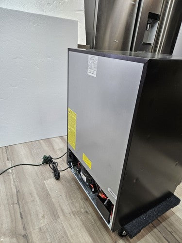 Summit SCR610BLSDIF 24" Panel Ready Undercounter Refrigerator -NEW WITH DINGS