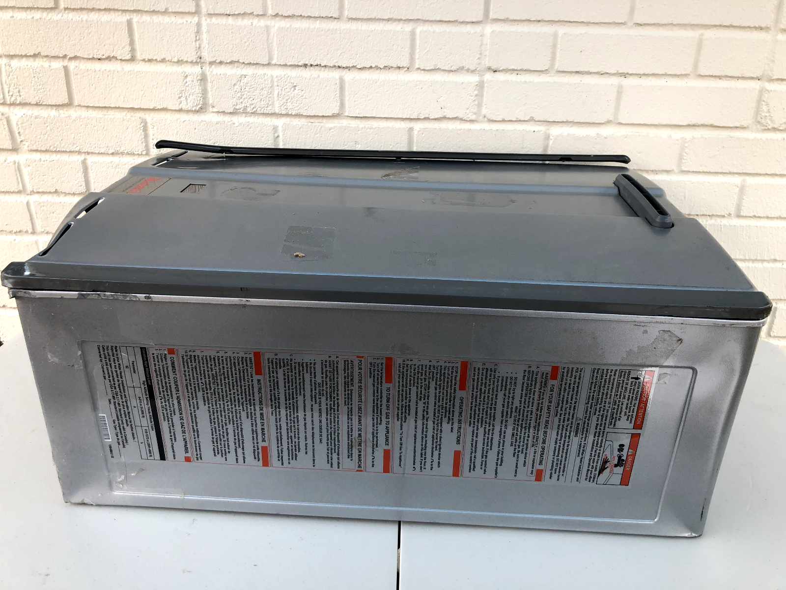 Rinnai RUR199EN Water Heater WITH Dings, Power Tested, See Pictures